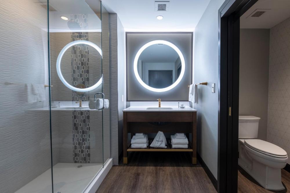 Mountain Premium Room 2 Queens Non Smoking interior